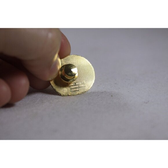 Vintage Taiwan Disney Park pins set of 4, Disney World enamel pins, Mickey - Picture 8 of 10